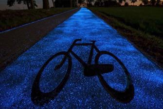 The first bike path powered by solar energy in Poland