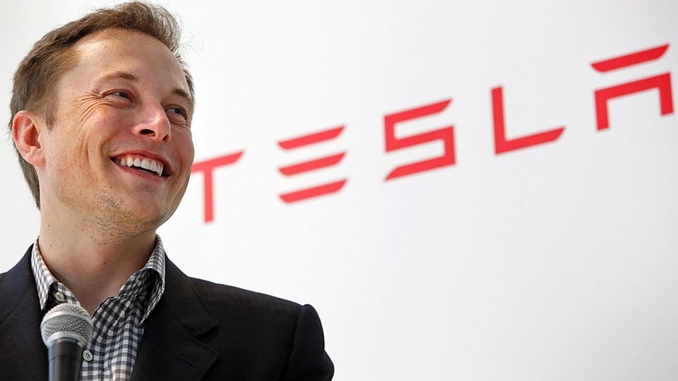 Elon Musk, Tesla autonomous driving cars